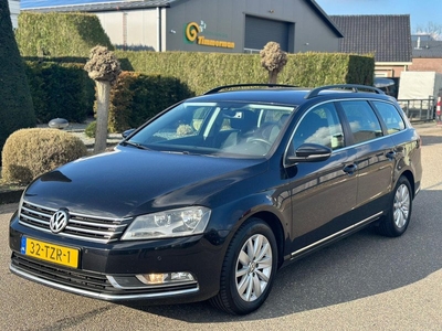 Volkswagen Passat Variant 1.6 TDI Comfort Executive Line BlueMotion 2012 Navi/Clima/Lmv