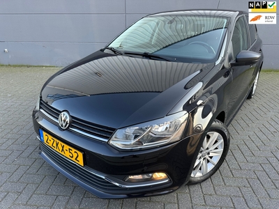 VOLKSWAGEN POLO 1.0 First Edition*APK*NAP*AIRCO*PARKSENSOR*STOELVDERWARMING*