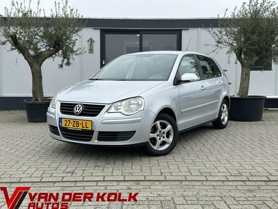 Volkswagen Polo 1.4-16V Comfortline 5 Deurs D-Riem vervangen Airco Cruise