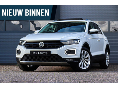 Volkswagen T-Roc 1.5 TSI Sport /LED/PANODAK/CAMERA/KEYLESS/CARPLAY/ACC/VIRTUAL/DODE-HOEK!