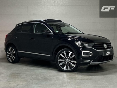 Volkswagen T-Roc 1.5 TSI Sport Virtual Pano Carplay Trekh.