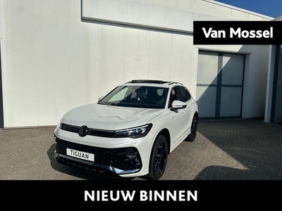 Volkswagen Tiguan 1.5 eTSI R-Line Business 150 PK Automaat | Panorama dak | Trekhaak | Navigatie | Apple Carplay | Android Auto | 360 Camera | 20