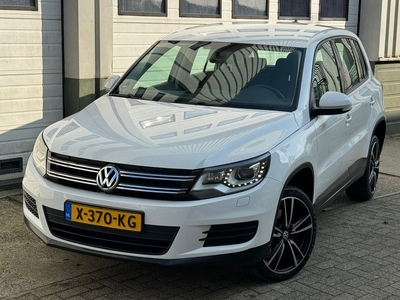 Volkswagen Tiguan 2.0 TSI Sport&Style 4Motion aut/clima/cruise/xenon