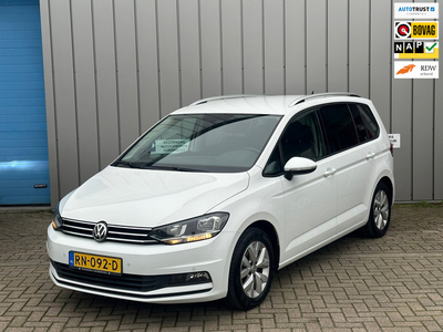 Volkswagen Touran TSI Comf PDC CAMERA 1 EIG DEALER OND