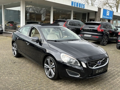 Volvo S60 3.0 T6 AWD Summum Driver Support Schuifdak