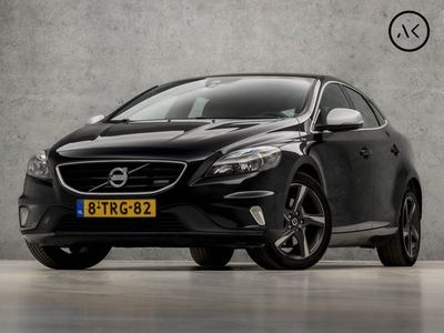 Volvo V40 1.6 T2 R-Design (NAVIGATIE, CLIMATE, LEDER/ALCANTARA, DIGITAL COCKPIT, SPORTSTOELEN, CRUISE CONTROL, PARKEERSENSOREN, NIEUWE APK, NIEUWSTAAT)