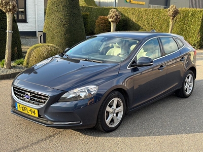 Volvo V40 2.0 D4 Ocean Race Business 2014 Navi/Leder/Lmv