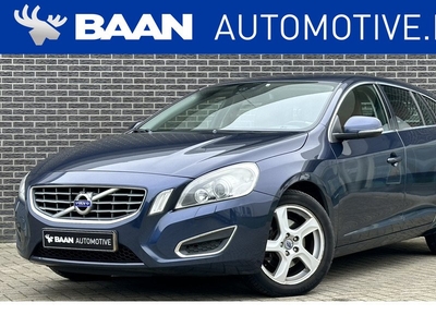 Volvo V60 1.6 T4 Summum | Bi-Xenon | Navigatie | Leder | Keyless