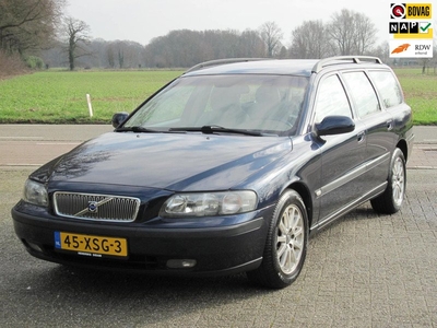 Volvo V70 2.4