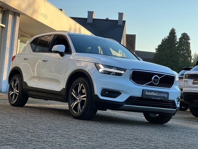 Volvo XC40 Volvo XC40 2.0 T4 AWD R-Design| Camera|CarPlay|190PK|Leer