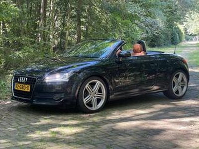 Audi TT Roadster 3.2 V6 quattro