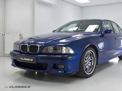 BMW M5 5-serie E39 / 4.9i V8 400pk / Avus blauw / 100% orig.