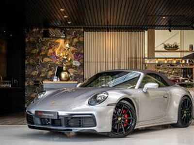 Porsche 911 Cabrio Carrera 4S | Lederpakket 930 | Stoelventilatie | Sportuitlaat | PASM | BOSE Sport Chrono |