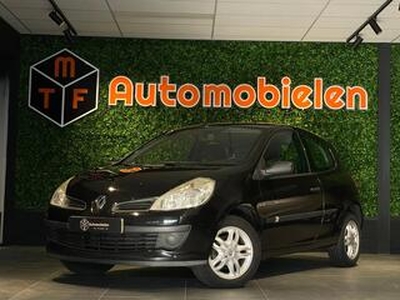 Renault CLIO 1.4-16V Authentique