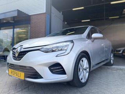 Renault CLIO 1.6 E-Tech Hybrid 140 Intens