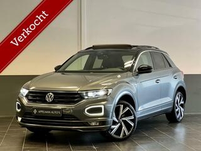 Volkswagen T-Roc 1.5 TSI 3x R-line | Dodehoek | Pano | ACC | Virtual | Elektrische Kofferklep |