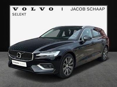 Volvo V60 2.0 B3 Inscription / Elektrisch glazen panorama-dak / Harman/Kardon / Keyless entry /