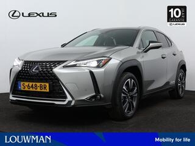 Lexus Ux 250h Preference Line | Apple Carplay-Android Auto | Spraakbediening | Parkeercamera |