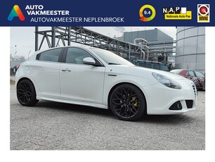 Alfa Romeo Giulietta 1.4 T Distinctive Bj 2012 Km 130.000 170pk Dealer onderhouden