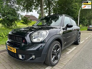 Mini Mini Countryman 1.6 Cooper S ALL4 Chili met pano ,nieuwe apk