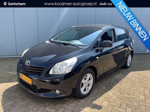 Toyota Verso 1.8 VVT-i Dynamic | Nederlandse Auto | Trekhaak | Camera | Stoelverwarming | Lichtmetalen Velgen | Climate Control | Dealer Onderhouden | Nieuwe Koppeling |