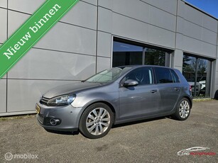 Volkswagen Golf 1.2 TSI Comfortline Climate/Cruise/PDC/17