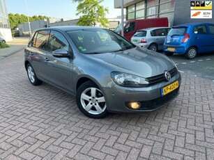 Volkswagen Golf 1.2 TSI Highline BlueMotion 6 BAK Stoelverwarming