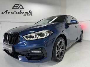 BMW 1-serie 118i EXECUTIVE ED. AUT *Sportst/Sfeerv/Live Cockpit/Shadowline*