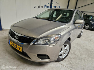 Kia cee'd Sporty 1.4CVVT X-pect