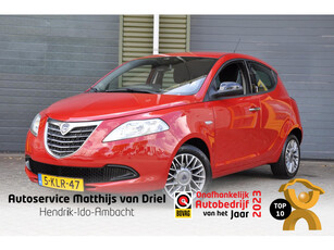 Lancia Ypsilon 0.9 TwinAir Silver met airco