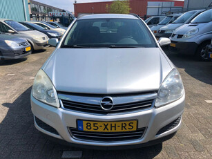 Opel Astra STATION WAGON 1.6 benzine rijd super