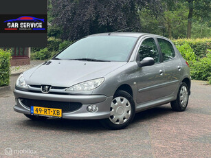 Peugeot 206 1.4 NAP 2005 5DRS NWE APK