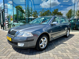 Skoda Octavia Combi 1.6 FSI Tour Cruise, Airco, PDC, Trekhaak