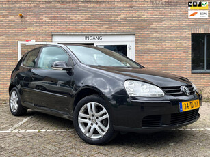 Volkswagen Golf 1.6 Comfortline