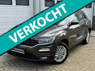 Volkswagen T-Roc 1.5 TSI Style Lane/Front Assist/Carplay/Automaat