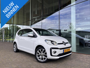 Volkswagen Up! 1.0 TSI BMT up! beats 90 PK-NAVI-MFT-LED