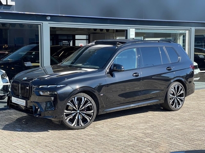 BMW X7 M60i xDrive