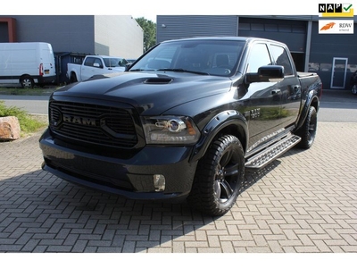 Dodge Ram 1500 Sport 5.7 V8 4x4 Crew Cab LPG