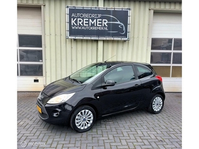 Ford Ka 1.2 Titanium, Navigatie, L.M.V, Zwart Metallic