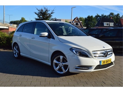 Mercedes-Benz B-Klasse 180 Ambition Navi Trekhaak