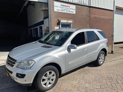 Mercedes-Benz M-klasse 280 CDI AIRCO&NAVI&JAAR APK