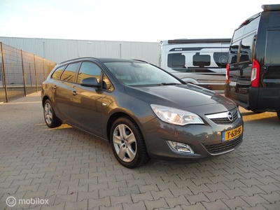 Opel Astra Sports Tourer 1.4 16v AIRCO CRUISE ELL PAK