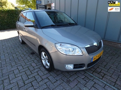 Skoda Fabia Combi 1.6-16V Dynamic CRUISE//CLIMATRONIC