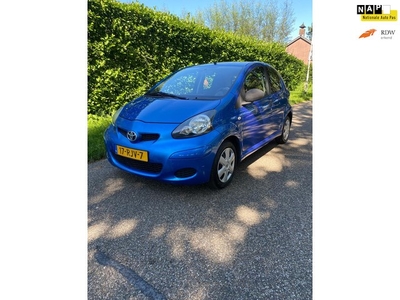 Toyota Aygo 1.0-12V Now