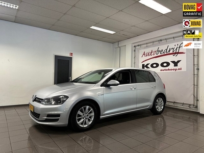 Volkswagen Golf 1.6 TDI BlueMotion * Navigatie / Trekhaak /