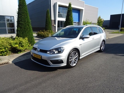 Volkswagen Golf Variant TDI 145Pk Highline R-line