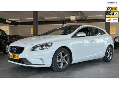 Volvo V40 2.0 D2 R-Design Business pano Camera harman