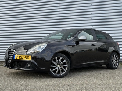 Alfa Romeo Giulietta 1.4 T Veloce Clima 140pk gechipt