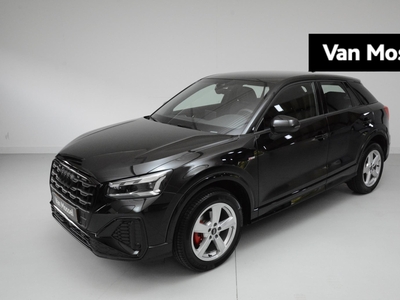 AUDI Q2 35 TFSI S Edition 150 PK | Demo | S-line interieur | S-line exterieur | Camera | Navigatie | Automaat | Optiek pakket zwart plus | Stoelverwarming | Parkeersensoren | Audi Drive Select | Sfeerverlichting | LED | Lichtmetalen velgen |