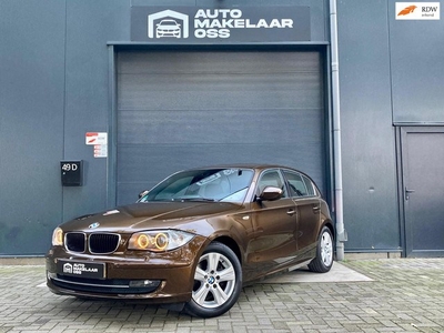 BMW 1-serie 120i Business Line Edition CRUISE CLIMA NAVI